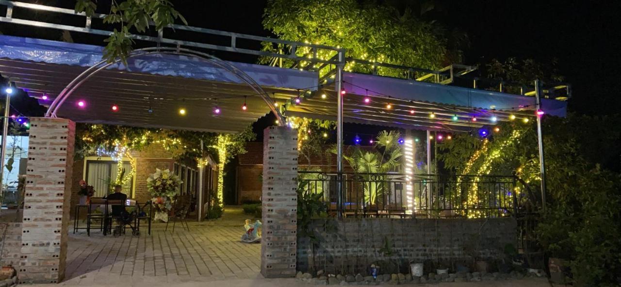 D&D Riverside Homestay Xuan Son Dış mekan fotoğraf
