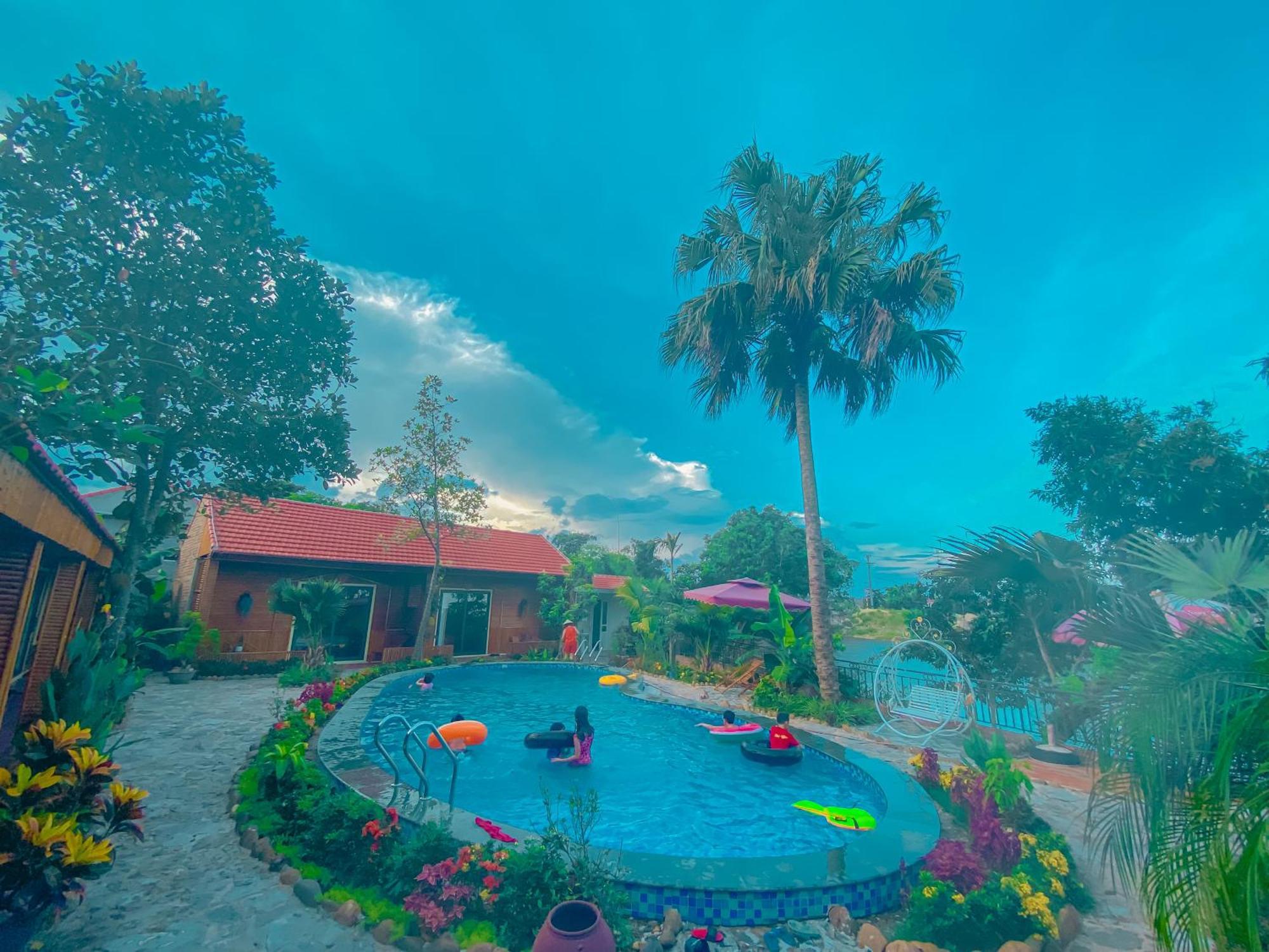 D&D Riverside Homestay Xuan Son Dış mekan fotoğraf
